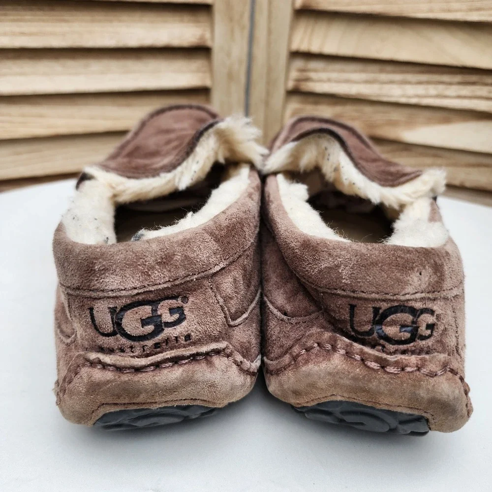 UGG sz 11